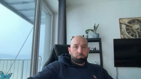 Thomas Fit online show from 01.13.26