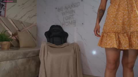 leyla  online show from 02.11.25