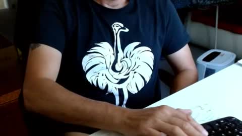 Snapshot of tomtom02029 chatting on 06.19.26 Tom online show from 06.19.26