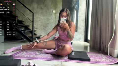 Mary online show from 04.09.26