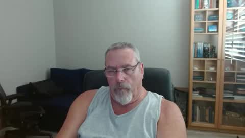 Snapshot of tony091699 chatting on 06.01.26 tony091699 online show from 06.01.26