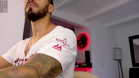 tony muscle1 online show from 03.25.26