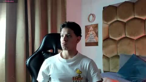 Snapshot of tony_petrov chatting on 07.08.26 tony_petrov online show from 07.08.26