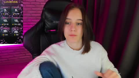 tonya_gray online show from 12.13.24