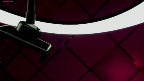 tonya_gray online show from 02.19.25