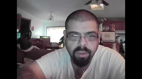 Snapshot of tonyc6585 chatting on 12.18.24 tonyc online show from 12.18.24