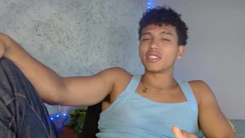 Snapshot of tonydesire_ chatting on 04.18.26 tonydesire_ online show from 04.18.26