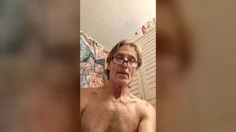 Snapshot of tonygalactic chatting on 07.17.26 tonygalactic online show from 07.17.26