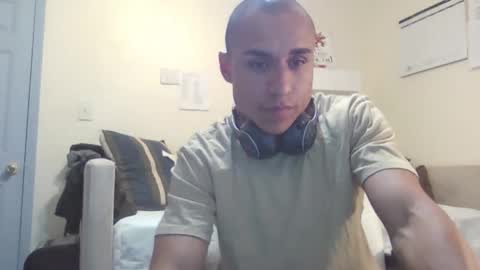 Snapshot of tonyterror22 chatting on 10.13.25 tonyterror22 online show from 10.13.25