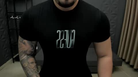 TonyWilcox online show from 10.21.25