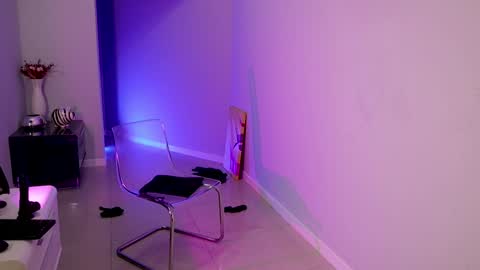 Come find me on Fansly  online show from 12.17.24