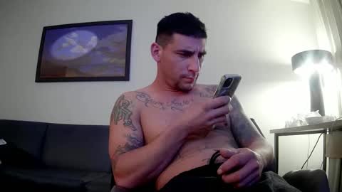 Snapshot of toomuchsmoke chatting on 02.19.25 toomuchsmoke online show from 02.19.25