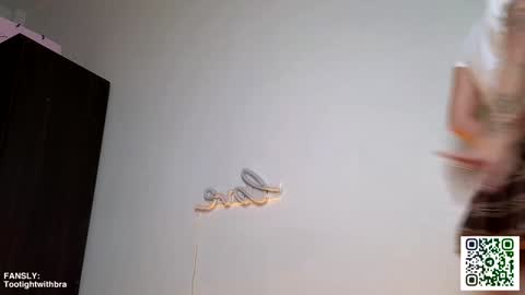 Kira online show from 01.11.25