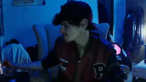 Snapshot of topdogintraining93 chatting on 02.19.26 SagMeOreduceMe online show from 02.19.26