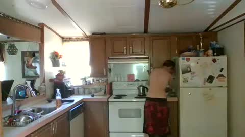 SagMeOreduceMe online show from 04.23.26