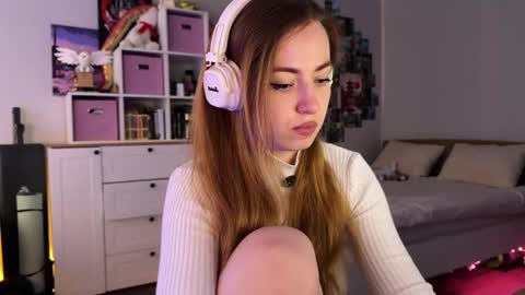 Lina  Next stream January 4  11am UTC 0 online show from 06.04.26