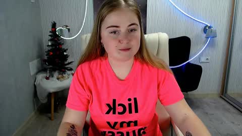 tori_blond online show from 12.23.24