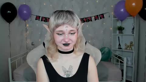 Tori online show from 11.01.25