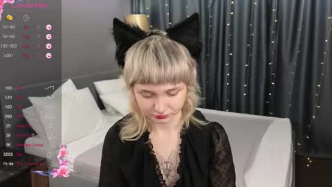 Tori online show from 11.15.25