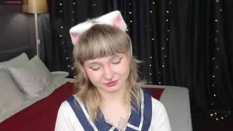 Tori online show from 03.20.26