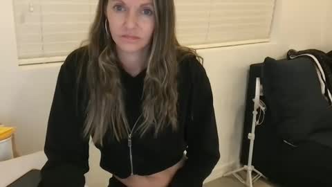 Tori Ryann online show from 01.07.25