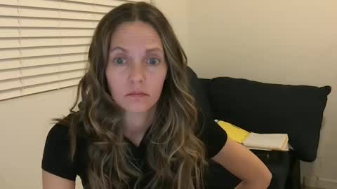 Tori Ryann online show from 03.05.25