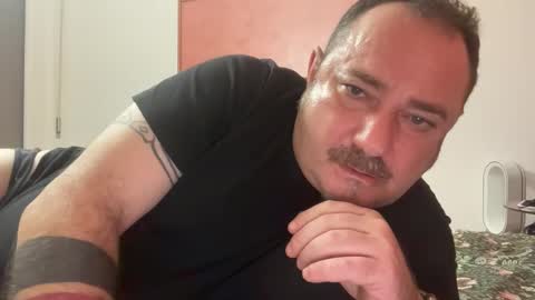 Snapshot of torofermo705033 chatting on 10.31.25 torofermo705033 online show from 10.31.25