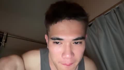 Snapshot of toshikaro0 chatting on 01.05.25 Karo online show from 01.05.25