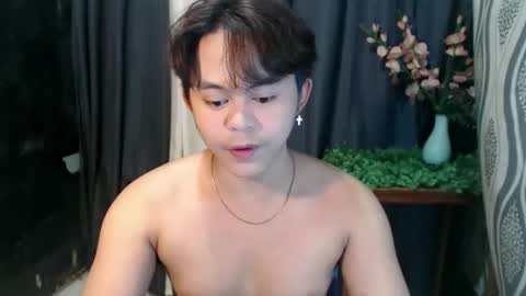 Toshiro online show from 04.10.26