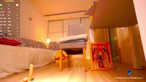 Snapshot of totally_spy chatting on 02.02.25 Madam Viktoria Vacation in Portugal 2811 - 0412 online show from 02.02.25