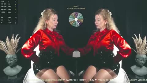 Snapshot of totally_spy chatting on 10.19.25 Madam Viktoria Vacation in Portugal 2811 - 0412 online show from 10.19.25