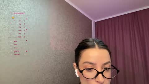Snapshot of totallytiny_ chatting on 12.07.24 see you December 4th beloved friends online show from 12.07.24