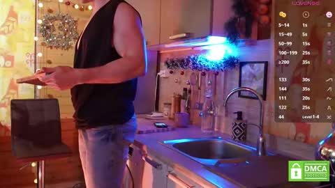 Snapshot of touch_of_eros chatting on 12.26.24 Paul online show from 12.26.24