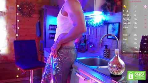 Snapshot of touch_of_eros chatting on 02.02.25 Paul online show from 02.02.25