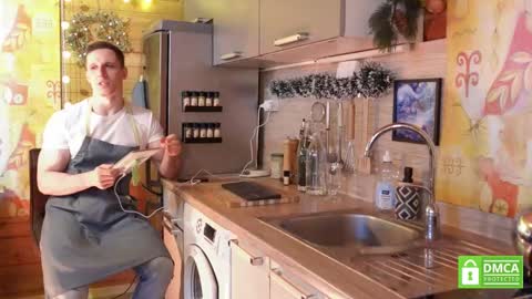 Snapshot of touch_of_eros chatting on 02.14.25 Paul online show from 02.14.25