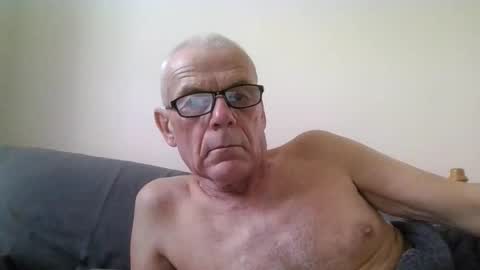 Snapshot of touche5656607203 chatting on 10.26.25 touche5656607203 online show from 10.26.25