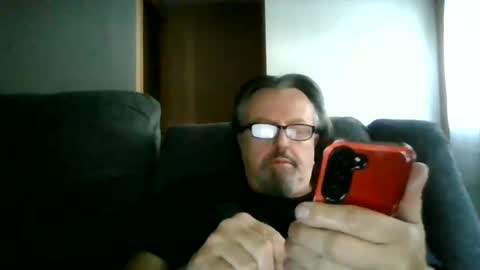 Snapshot of touchit9923 chatting on 09.30.25 jim online show from 09.30.25