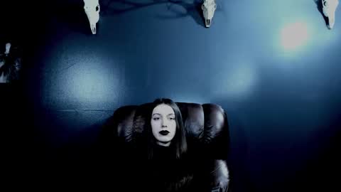 toxicdomme online show from 01.05.26