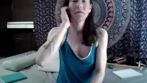 toxiclayne online show from 04.03.26