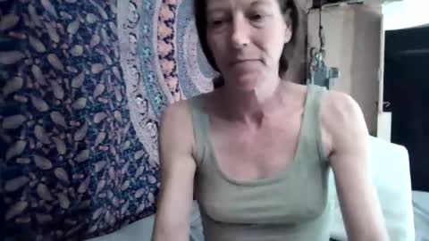 toxiclayne online show from 04.03.26