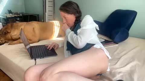 toxiclayne online show from 04.08.26