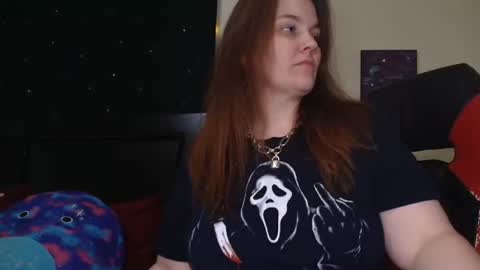 Snapshot of toxiclilly chatting on 11.15.25 Lilly Miss Mistress Goddess Maam Queen Boss online show from 11.15.25