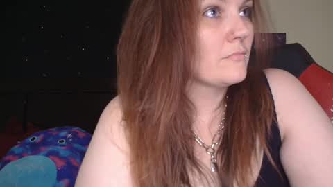 Snapshot of toxiclilly chatting on 11.23.25 Lilly Miss Mistress Goddess Maam Queen Boss online show from 11.23.25