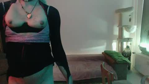 Patrizia online show from 02.17.25