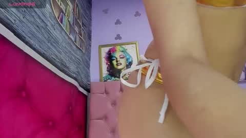 Snapshot of tracy_ks chatting on 10.04.25 tracy_ks online show from 10.04.25