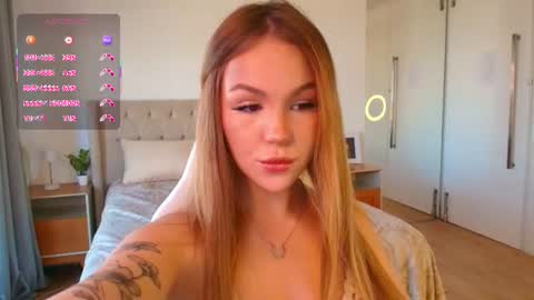 Snapshot of tracy_tay1or chatting on 06.22.26 Tracy GMT2 Mon 3 AM - 4 PM Tue 3 AM - 4 PM Wed 3 AM - 4 PM Thur 3 AM - 4 PM Fri 3 AM - 4 PM online show from 06.22.26