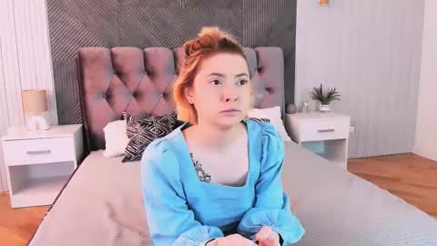 tracycurtis online show from 09.17.25