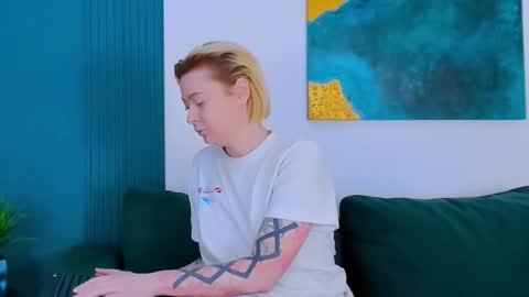 tracycurtis online show from 09.27.25