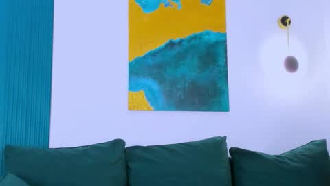 tracycurtis online show from 10.12.25