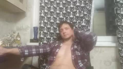 Snapshot of tradewm chatting on 10.09.25 Trade4Life online show from 10.09.25